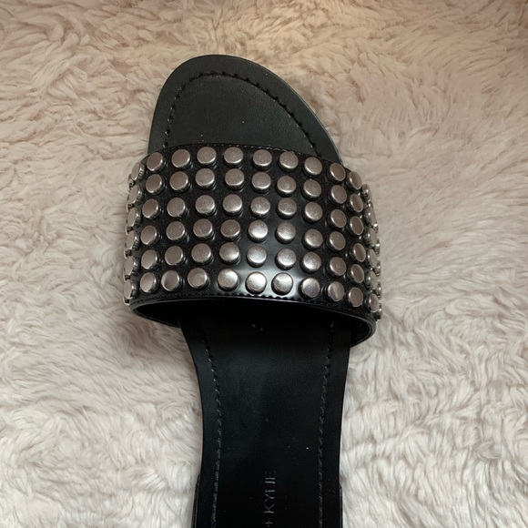 ⭐️ Kendall & Kylie Studded Sandal ⭐️ - Picture 3 of 5